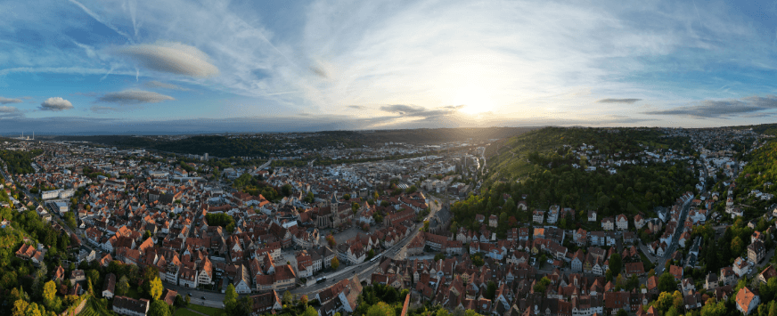 Ein 180 Grad Panorama der DJI Mini 3 Pro.
